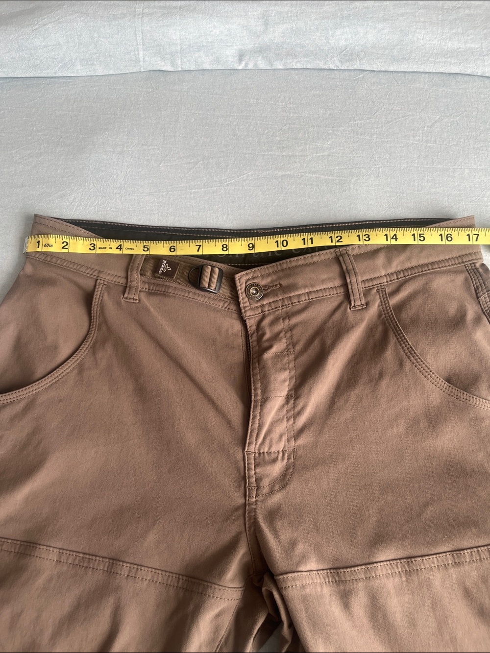Men's Prana light weight shorts - Olive Brown 32 x 10 - Picture 5 of 12
